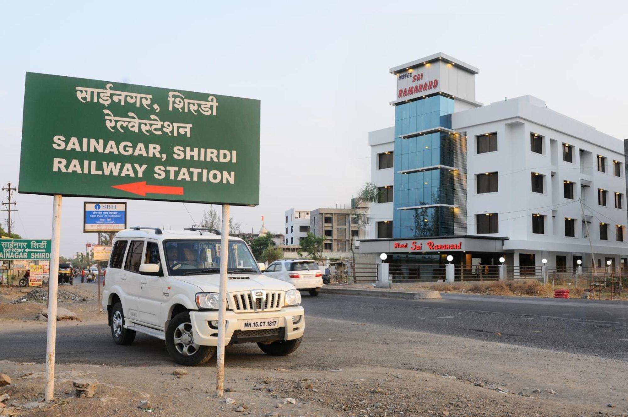 Hotel Sai Ramanand Shirdi Exterior photo